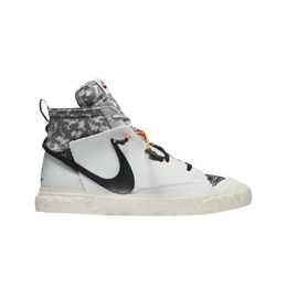 Nike: Белые кроссовки Blazer Mid