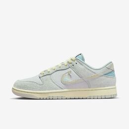 Nike: Светлые кроссовки Dunk Low SE