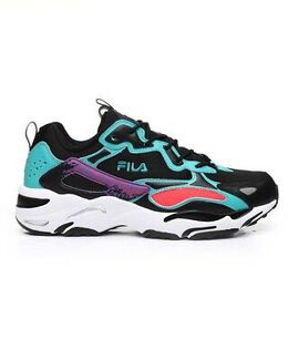 Fila: Чёрные кроссовки Ray Tracer