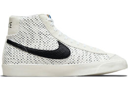 Nike: Белые кроссовки Blazer Mid 77 Vintage