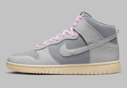 Nike: Розовые кроссовки Dunk High