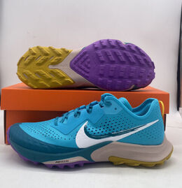 Nike: Белые кроссовки Air Zoom Terra Kiger 7