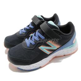 New Balance: Туфли