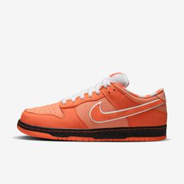 Nike: Оранжевые кроссовки SB Dunk Low