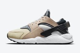 Nike: Бежевые кроссовки Air Huarache