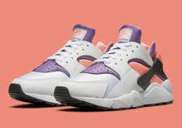 Nike: Яркие кроссовки Air Huarache Run