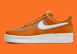 Nike: Оранжевые кроссовки Air Force 1