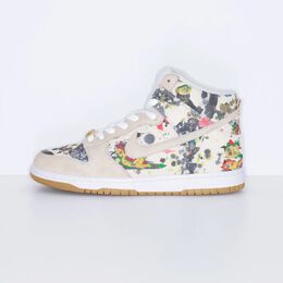 Nike: Белые кроссовки SB Dunk High