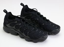 Nike: Чёрные кроссовки Air Vapormax Plus