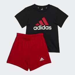 Adidas: Спортивные шорты Essentials