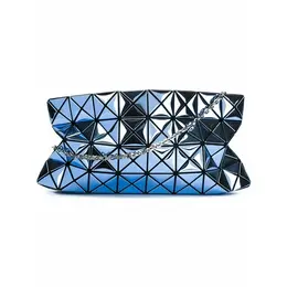 Bao Bao Issey Miyake: Синяя сумка