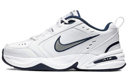 Nike: Белые кроссовки  Air Monarch IV