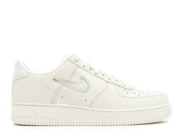 Nike: Белые кроссовки  Air Force 1 Low