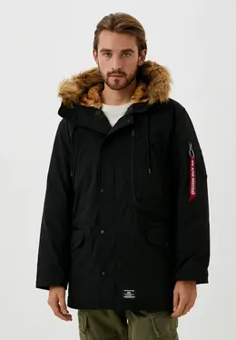 Alpha Industries: Чёрный пуховик 