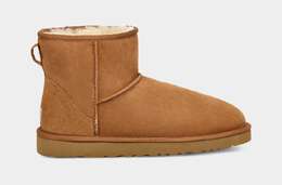 UGG: Коричневые угги Classic Mini