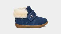 UGG: Ботинки