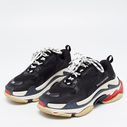 Balenciaga: Чёрные кроссовки Triple S