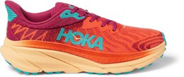 HOKA: Красные кроссовки 