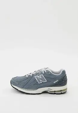 New Balance: Серые кроссовки