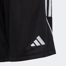 Adidas: Чёрные шорты  Tiro