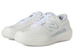 New Balance: Белые кроссовки 