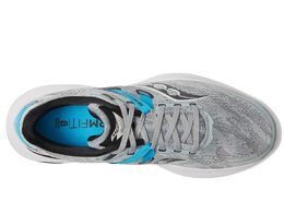 Saucony: Кроссовки 