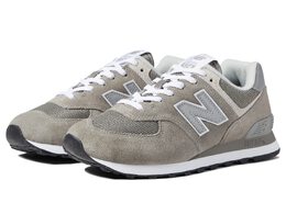 New Balance: Серые кроссовки  Core