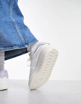 New Balance: Фиолетовые кроссовки 