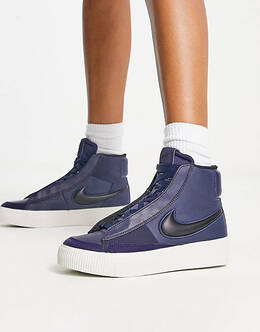 Nike: Тёмные кроссовки  Blazer Mid