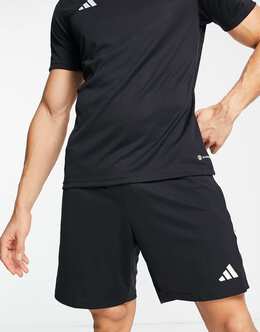 Adidas: Чёрные шорты  Tiro