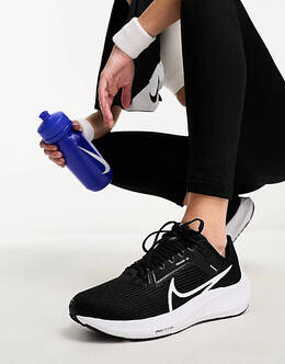 Nike: Чёрные кроссовки  Air Zoom