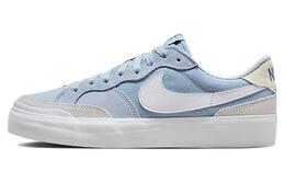 Nike: Серые кроссовки 