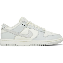 Nike: Светлые кроссовки  Dunk Low