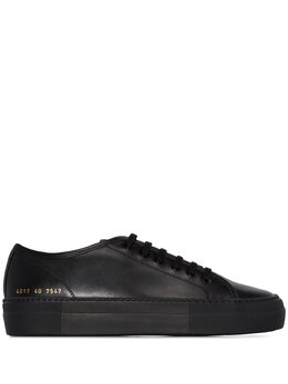 Common Projects: Чёрные кроссовки Tournament