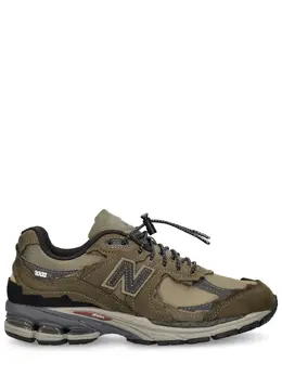 NEW BALANCE: Тёмные кроссовки 
