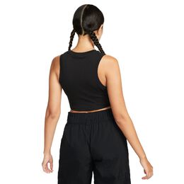 Nike: Короткая майка  Sportswear Essentials