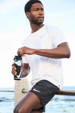 Nike: Белая футболка  Dri FIT