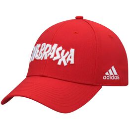 Adidas: Кепка 