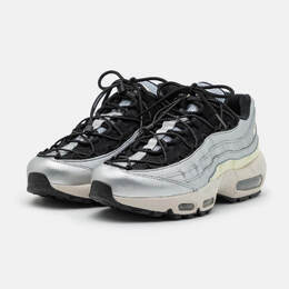 Nike: Серебристые кроссовки Air Max 95 Essential