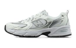 New Balance: Кроссовки  530