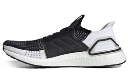 Adidas: Чёрные кроссовки UltraBoost 19