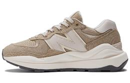 New Balance: Кроссовки  5740