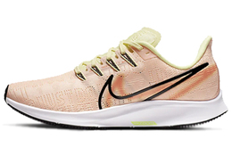 Nike: Кроссовки 