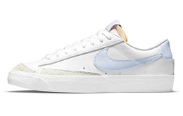 Nike: Серые кроссовки  Blazer Low