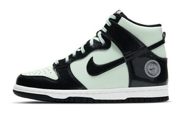 Nike: Кроссовки  Dunk High