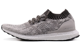 Adidas: Серые кроссовки  UltraBoost Uncaged