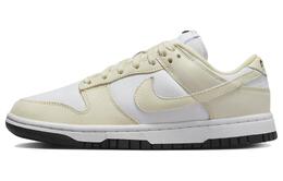 Nike: Белые кроссовки  Dunk Low