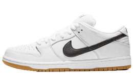 Nike: Оранжевые кроссовки  SB Dunk Low