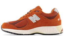 New Balance: Кроссовки  2002R