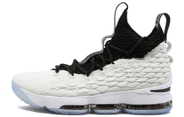 Nike: Кроссовки  Lebron 15